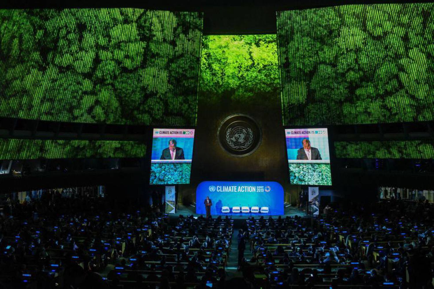 O secretÃ¡rio-geral da ONU, AntÃ³nio Guterres, discursa na abertura da cÃºpula do clima na ONU, em Nova York.