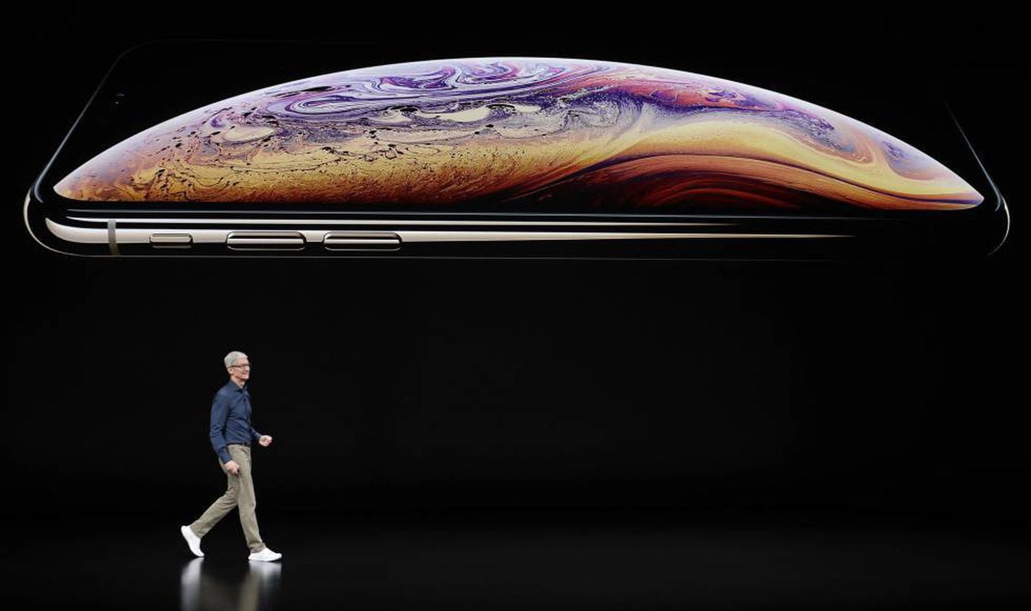 O executivo-chefe da Apple, Tim Cook, na apresentação do iPhone em setembro de 2018.