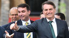 Flávio e Jair Bolsonaro no lançamento do Aliança pelo Brasil.