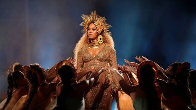 Beyoncé em sua apresentação no Grammy de 2017, em Los Angeles.